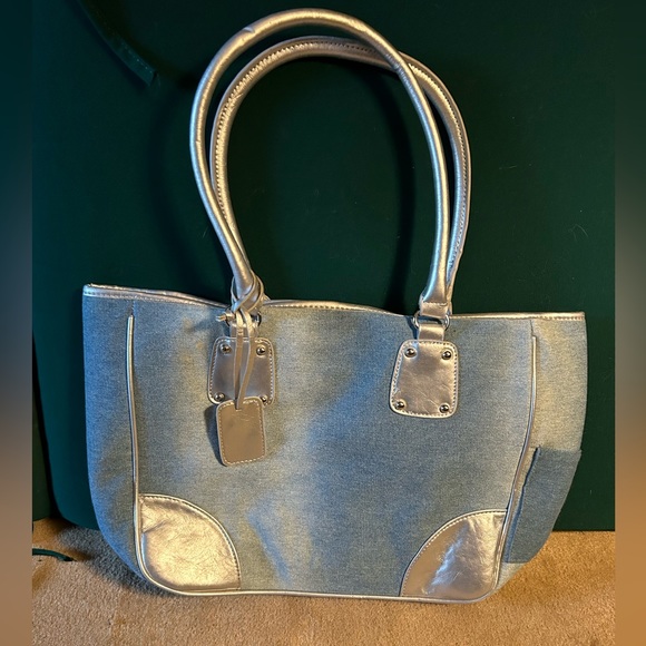 NWOT Neiman Marcus Shoulder Tote Bag in Blue. - Picture 1 of 4